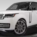 2023 Land Rover Range Rover SE 23 Wheels Black Contrast Roof Heat/Cool Seats 4D Sport Utility Dallas, TX on www.carstrucksbikesandboats.com