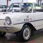 1968 Amphicar 770 White Kentwood, MI on www.carstrucksbikesandboats.com